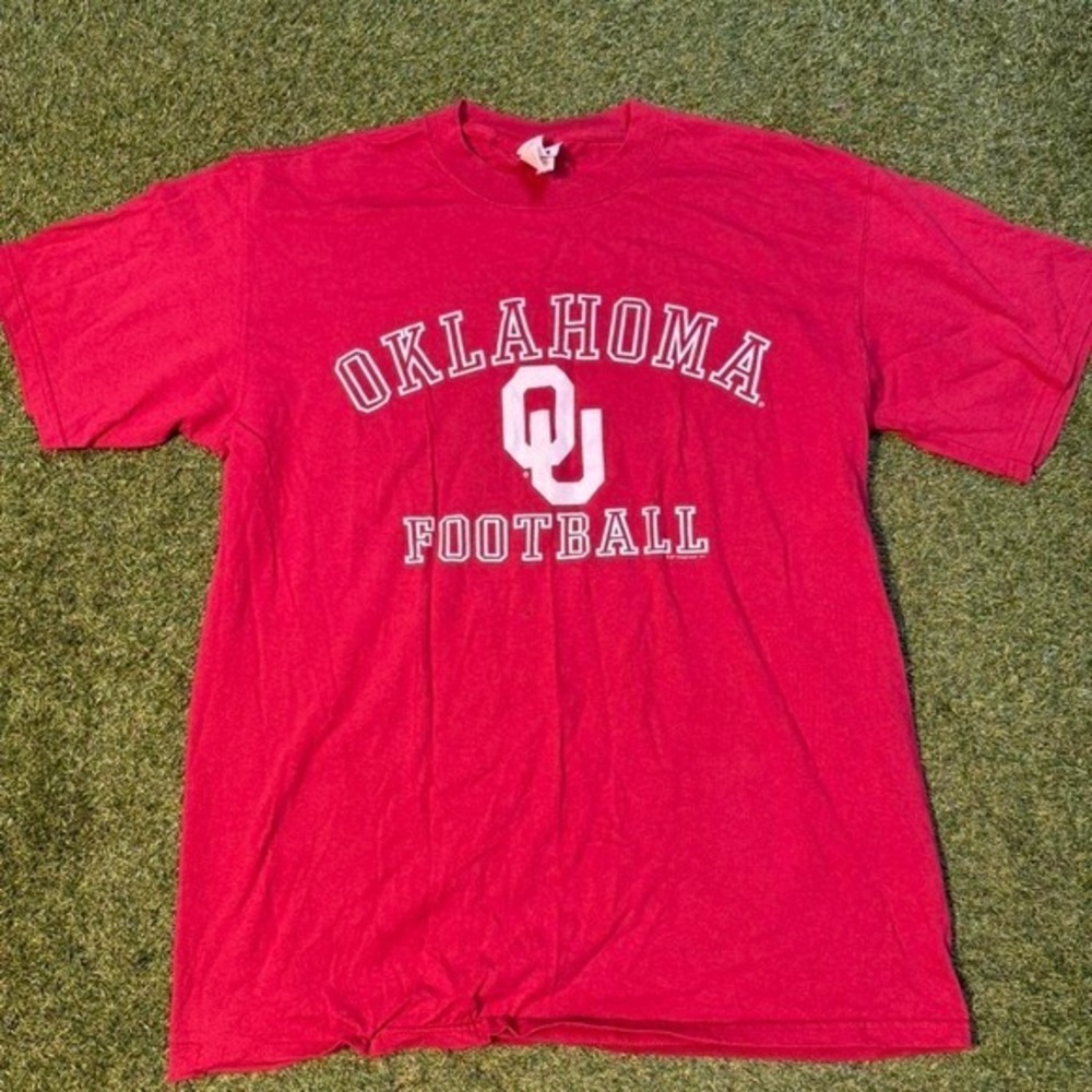 Oklahoma Sooners Football Graphic Tee